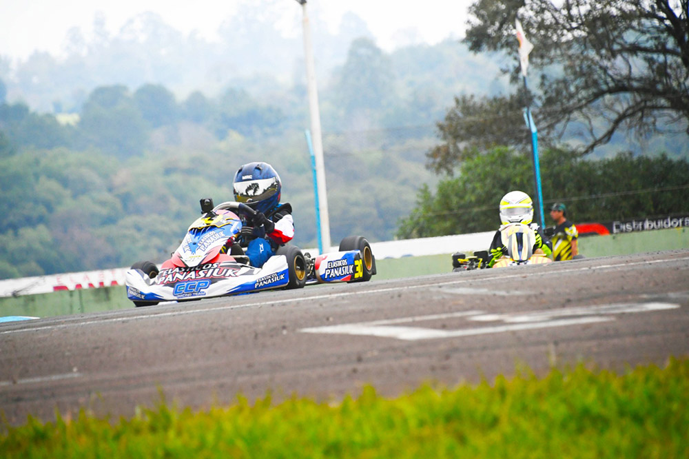 Arranca en Oberá la cuarta del Misionero de Karting