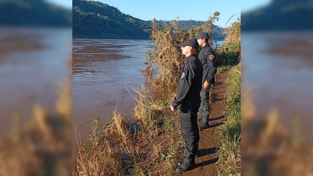 Sigue desaparecido el joven que cayó al río Uruguay mientras pescaba en El Soberbio