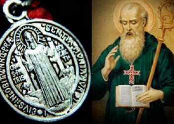 Las 7 claves sobre la medalla y la cruz de San Benito
