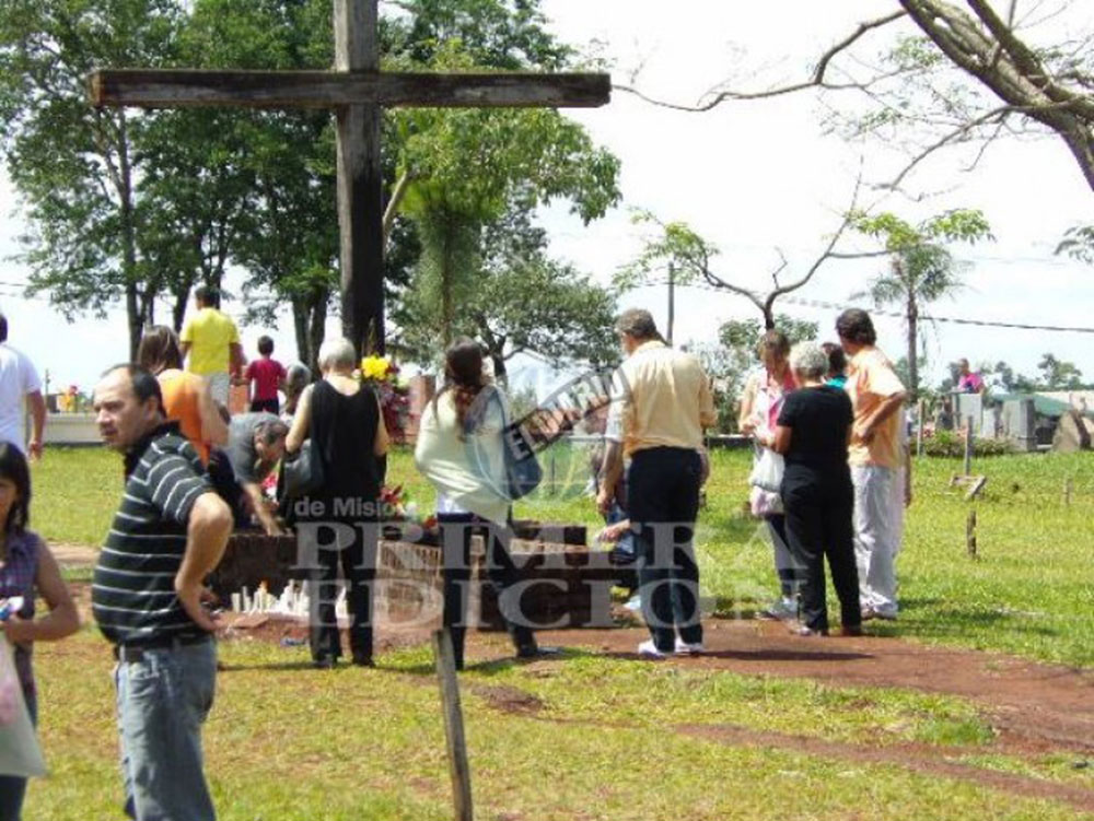 Proponen enterramientos dobles para optimizar el cementerio de San Vicente