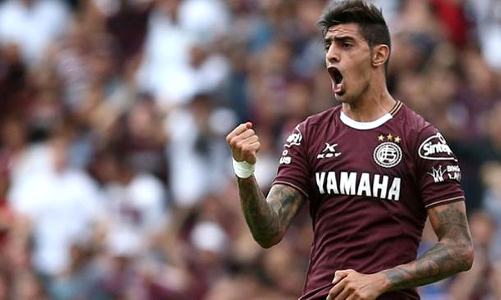 Después de quince años, Román Martínez vuelve al club donde surgió