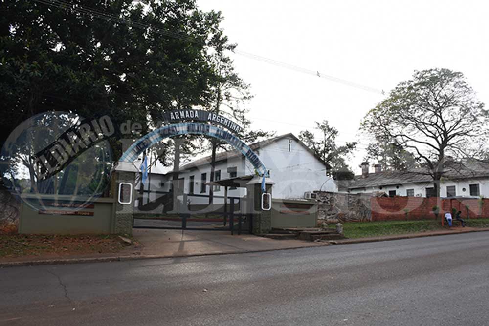 Alumnos del Liceo Storni señalan a un docente por conducta indebida