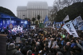 Marcharon en protesta al nuevo rol que asumirán las Fuerzas Armadas
