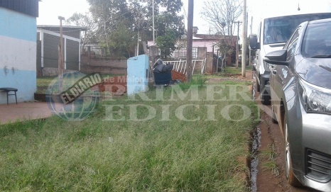 Vecinos de San Vicente en peligro por falta de veredas