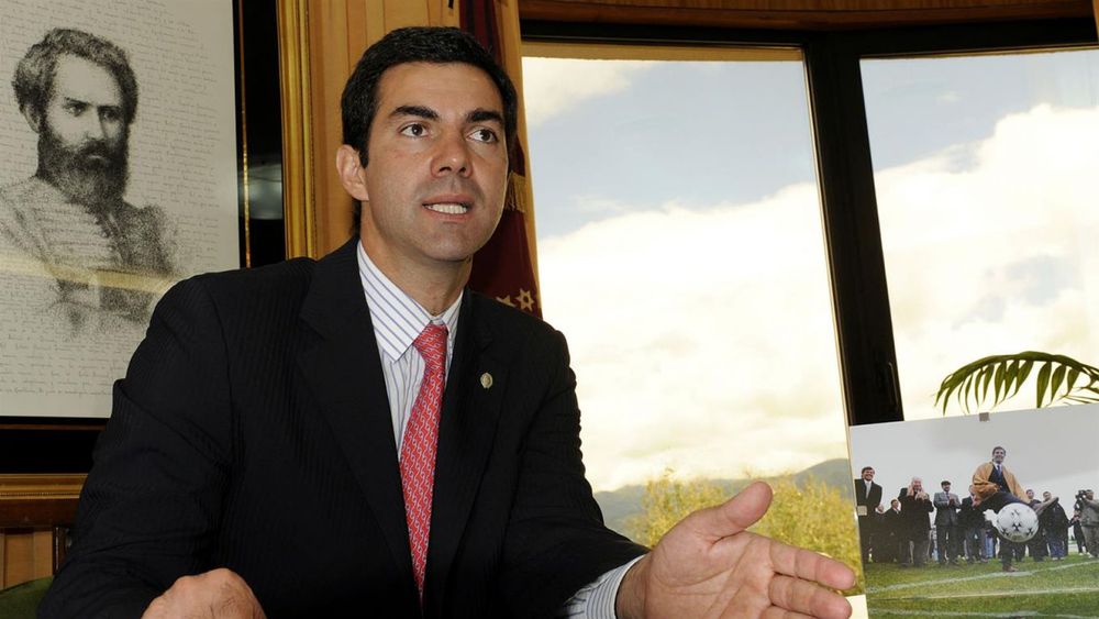 Urtubey: “el Gobierno subestimó la crisis”