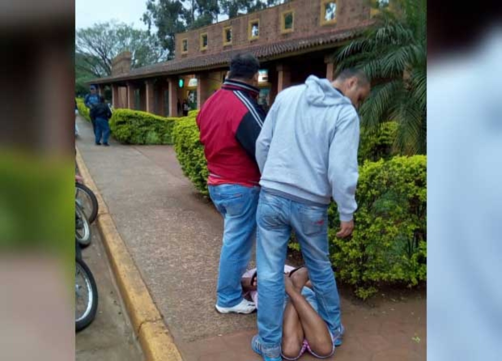 Misionero a juicio por el robo de la narcoavioneta