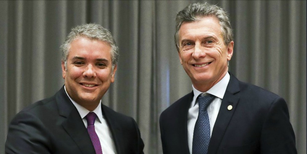 Macri asistió a la asunción del nuevo presidente de Colombia