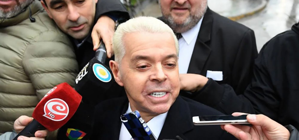 Oyarbide denunció amenazas de muerte