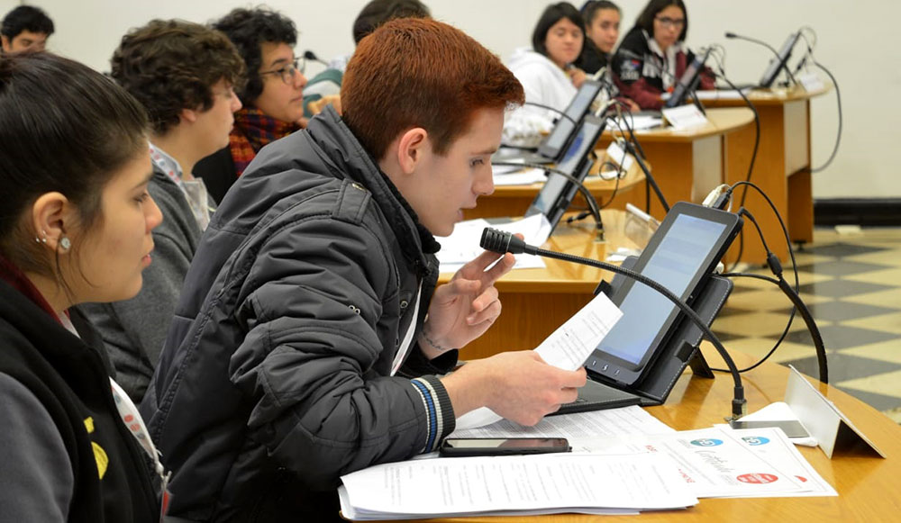 Concejo Deliberante de Posadas, copado por estudiantes secundarios