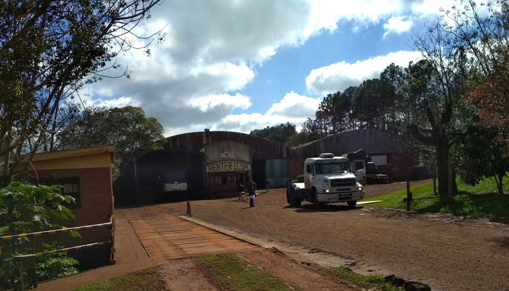Trabajadores madereros en alerta por quincenas en cuotas
