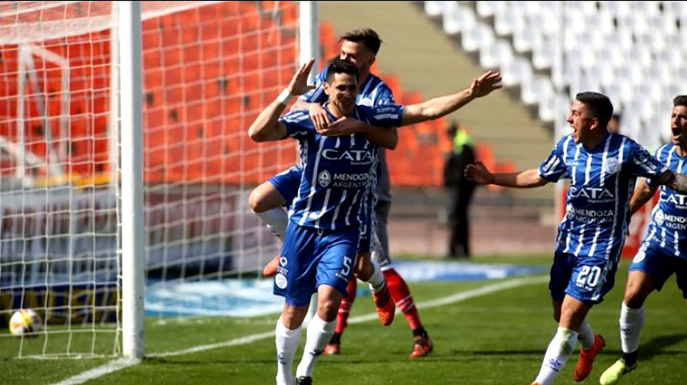 Superliga: En la última jugada, Godoy Cruz se quedó con el partido