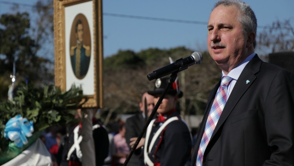 En Mojón Grande se celebró el acto en homenaje al Padre de la Patria