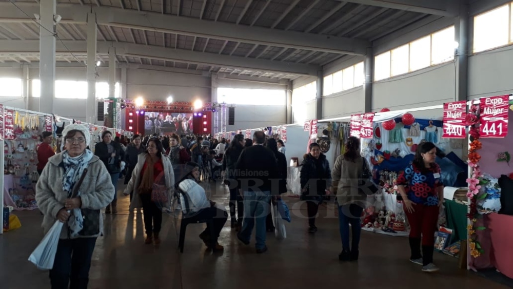 Comenzó la Expo Mujer