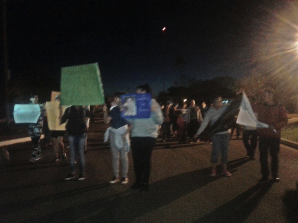 Marcha por el joven que murió tras ser picado por una araña
