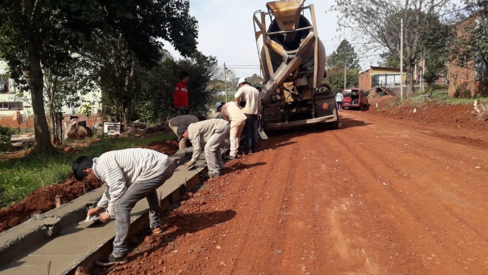 Municipios se quedan sin financiamiento para obras en los barrios