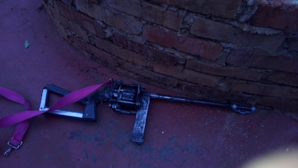 Con una tumbera, enfrentó a la Policía