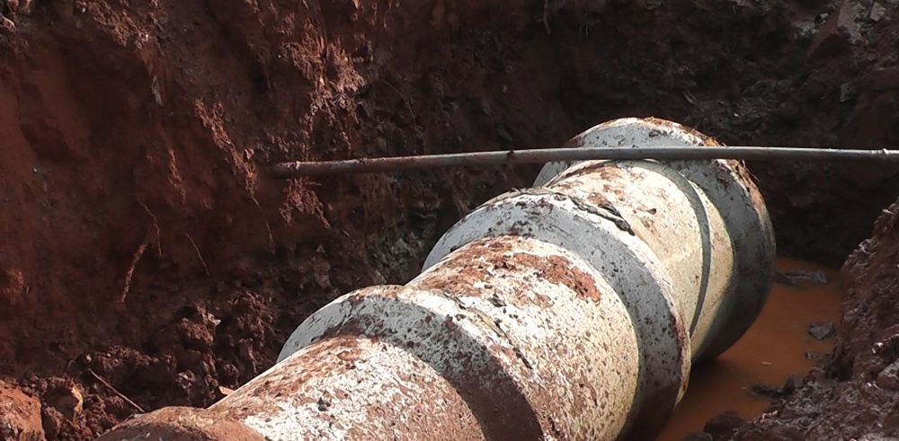 Avanzan las obras de saneamiento y canalización del arroyo La Chancha