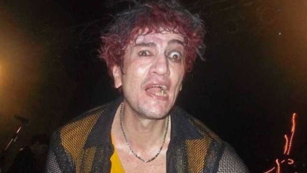 A “Pity” Álvarez le sacaron una cucaracha viva del oído