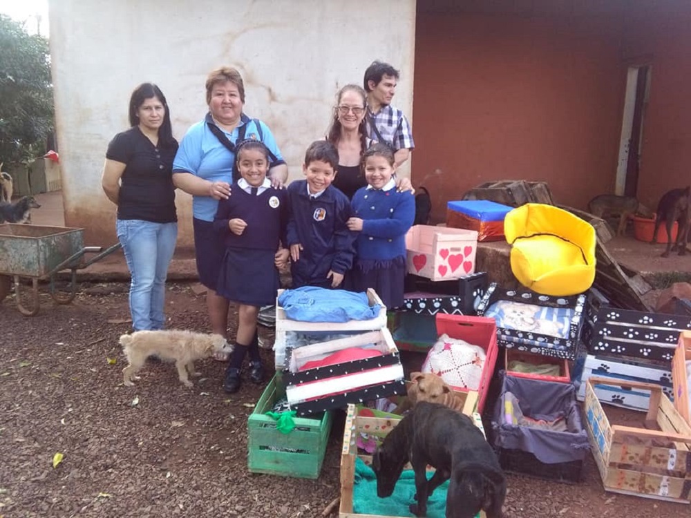 Donaron “cuchitas” al Refugio de Animales