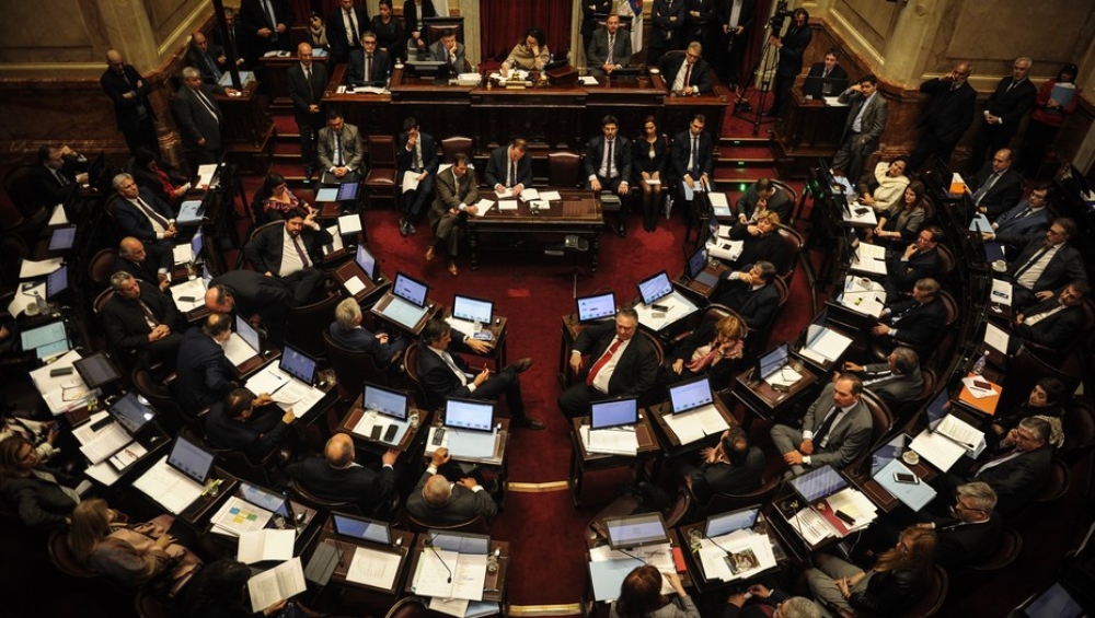 El Senado aprobó con reformas el proyecto de extinción de dominio