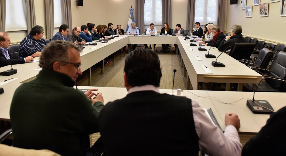 Cuarto intermedio en la negociación salarial con docentes universitarios