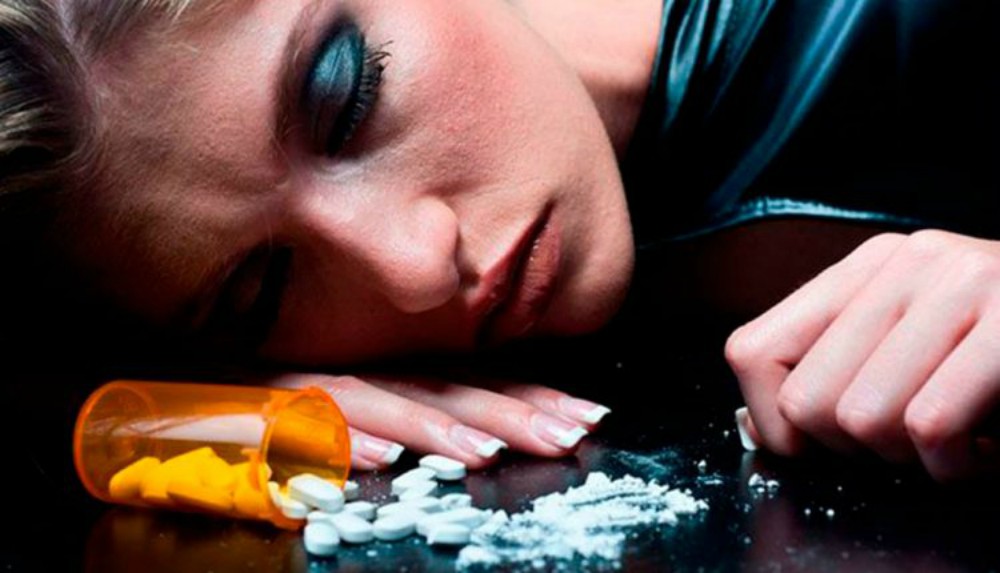 Adicciones, vicios y tabúes