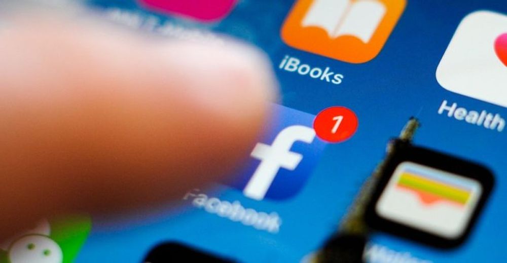 Acusan a Facebook de discriminación sexista en anuncios de trabajo