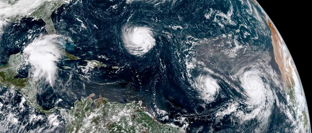 Huracán Florence: ordenan evacuar más de un millón de personas