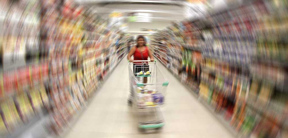 El consumo minorista cayó 4,7% en lo que va del año