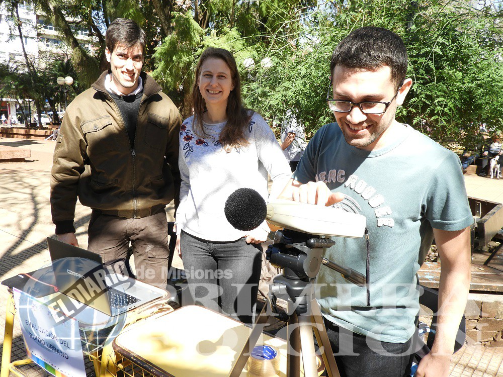 Radio abierta y kermés científica para visibilizar la crisis en la Universidad