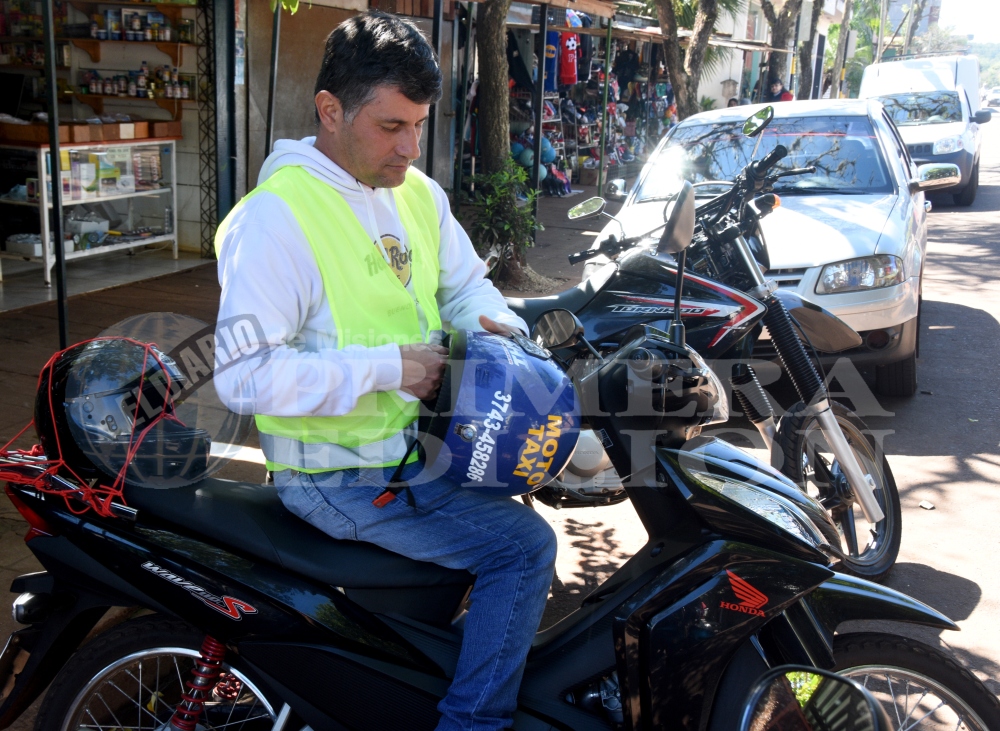 Moto-taxi, servicio que es furor en Puerto Rico
