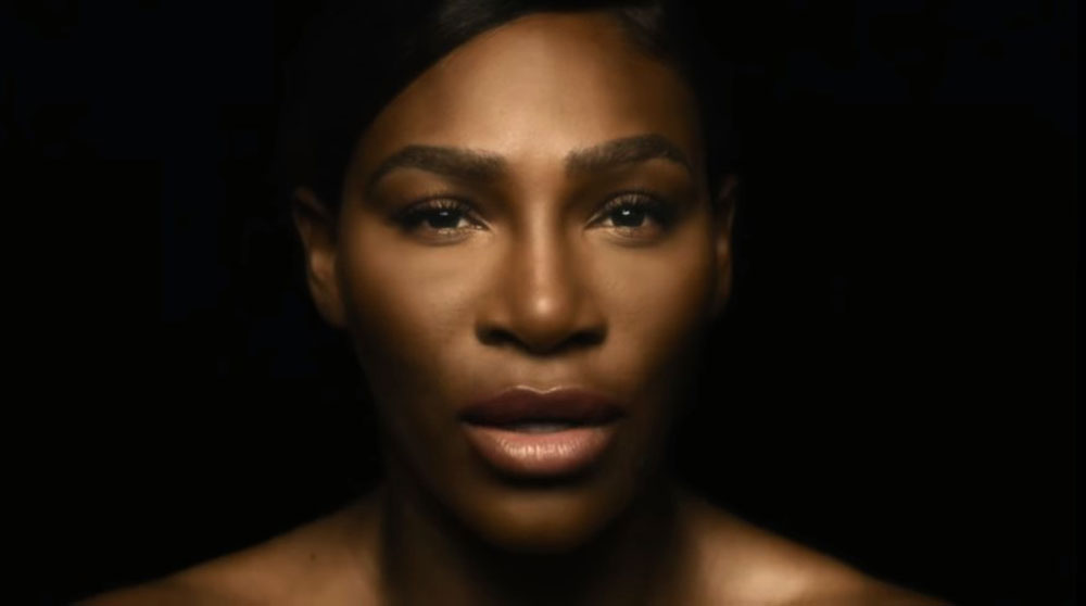 Video de Serena Williams en toples causa furor en las redes