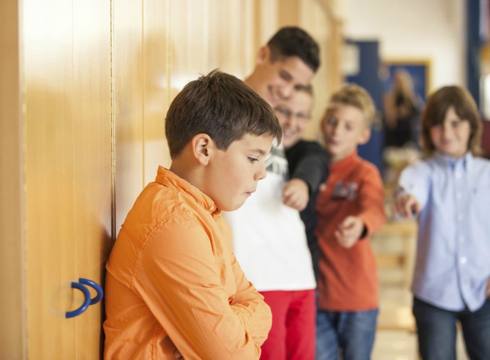 Acosadores sin límites