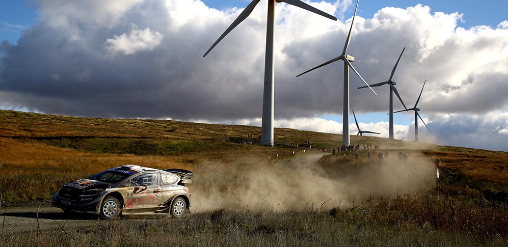 Rally de Gran Bretaña: Ogier toma la cabeza