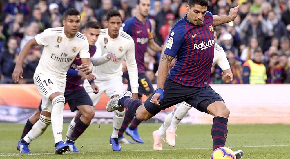 Sin Messi, pero con Suárez, el Barça hunde al Real Madrid
