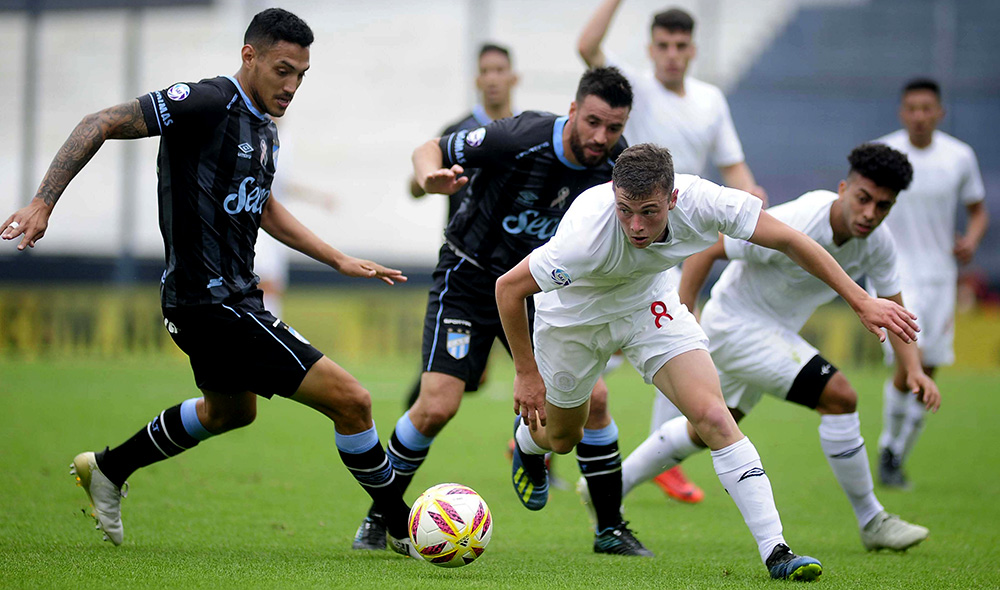 Superliga: Atlético Tucumán rescató un punto, pero cedió terreno