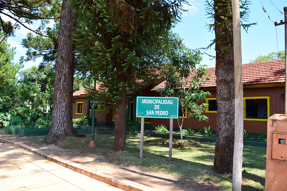 Critican a intendente de San Pedro por ceder tierras públicas a un pastor
