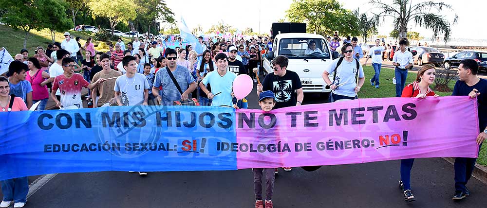Marcha contra la Educación Sexual con perspectiva de género en Posadas