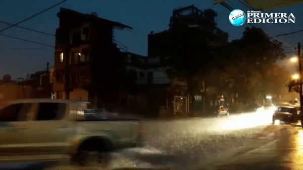 Granizo y muchos rayos en Posadas