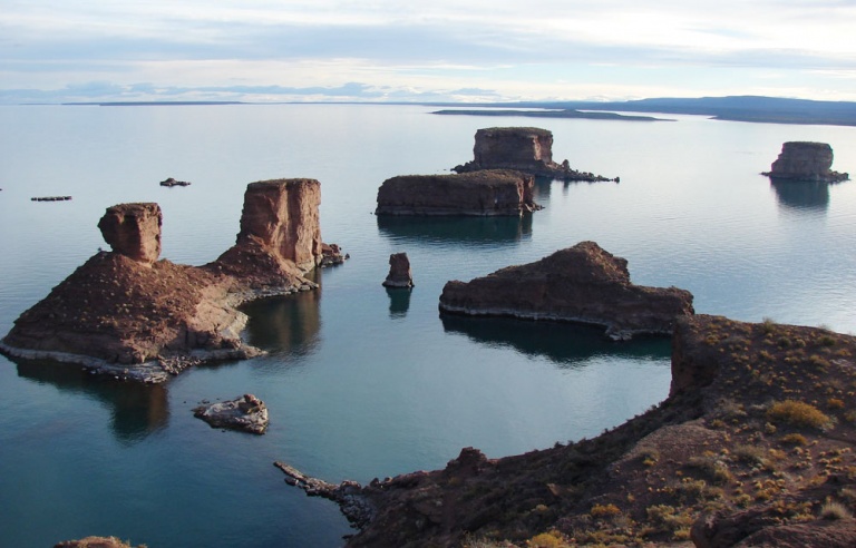 Villa El Chocón, el valle de los dinosaurios - Primera Edición