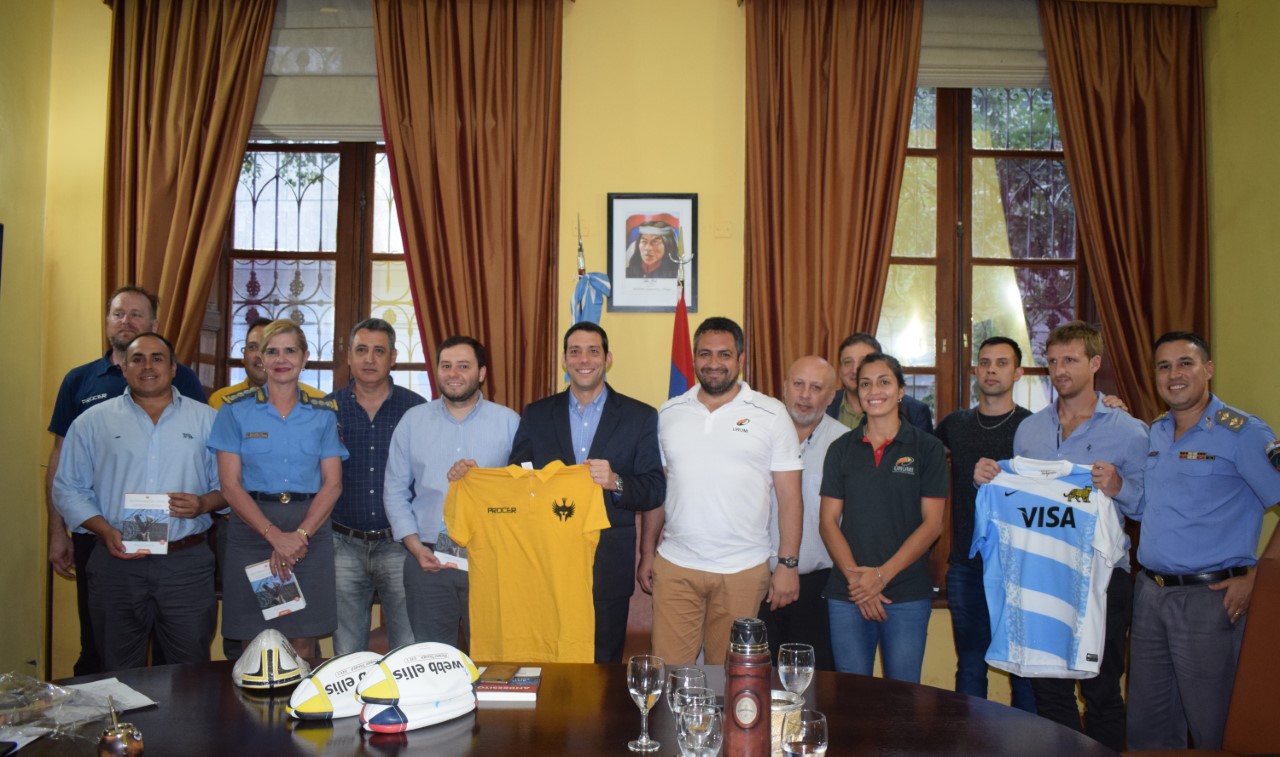 Juntos en una buena iniciativa