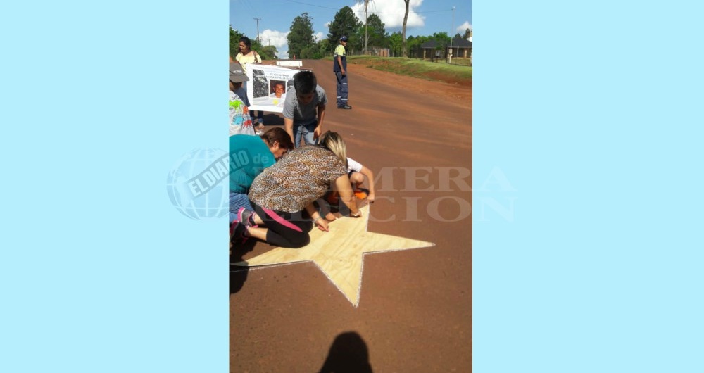 Una Estrella Amarilla por Pedro Cuevas en Eldorado