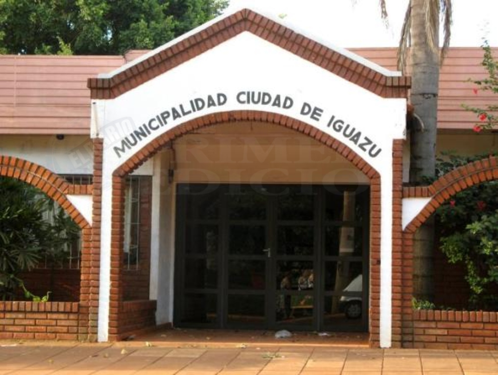 Municipales acusados de presunta falsificación de recibos de sueldos