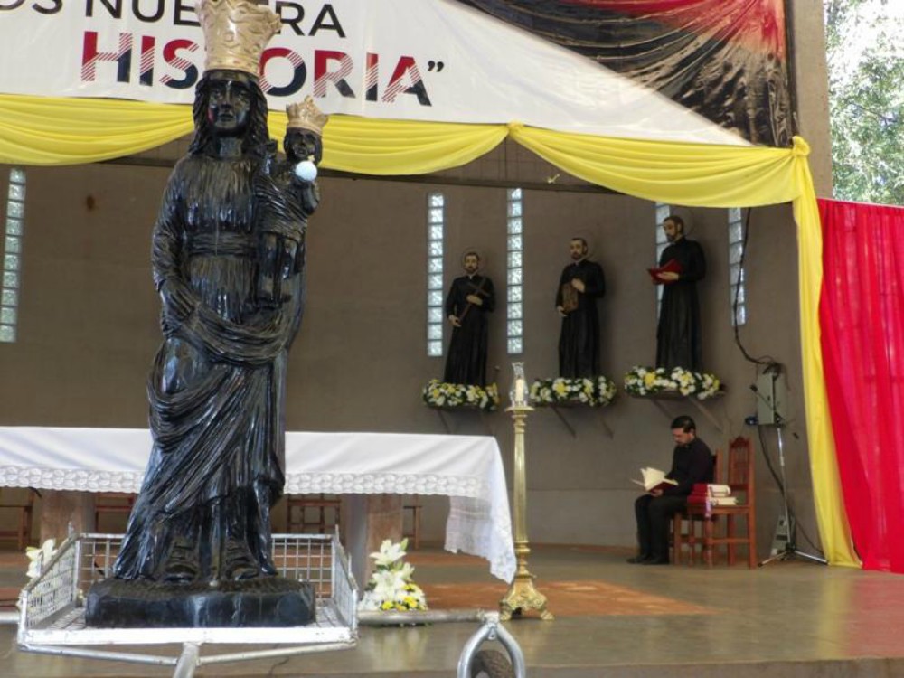 Convocan a misa por la familia en el Santuario de Loreto