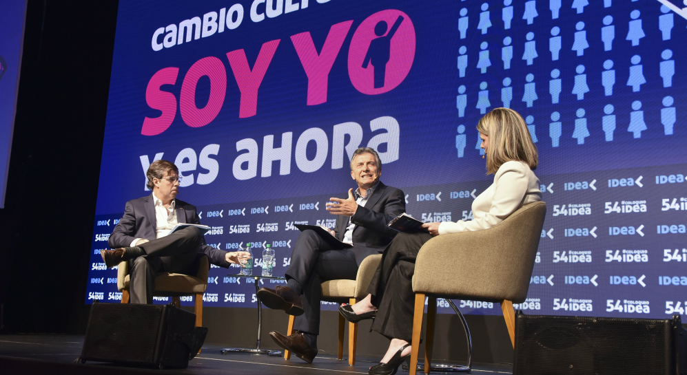 Macri apuntó a sindicatos