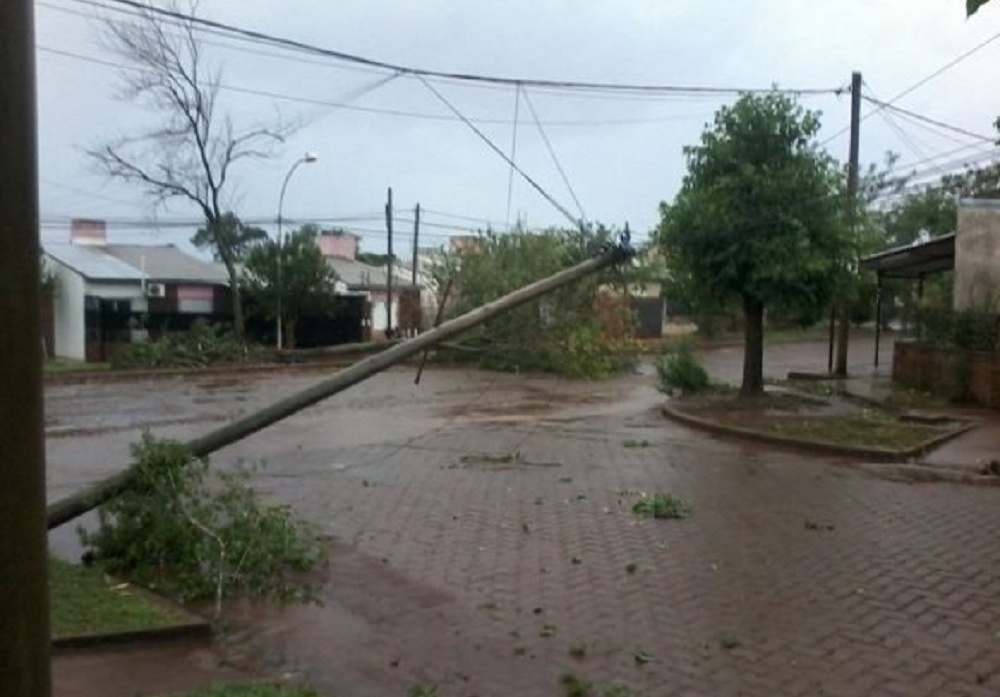 El frente de tormenta dejó varios municipios afectados