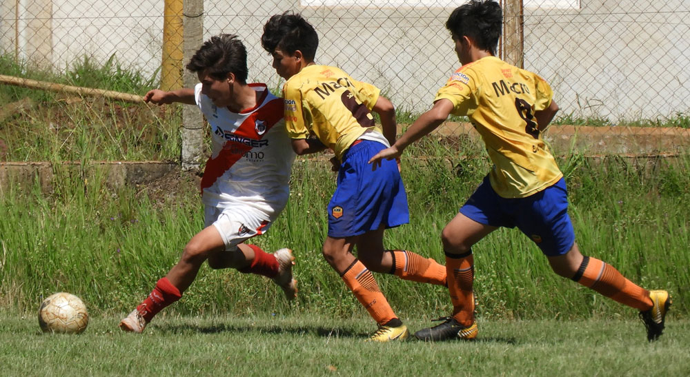 Liga Provincial, Mitre derrotó a Alem