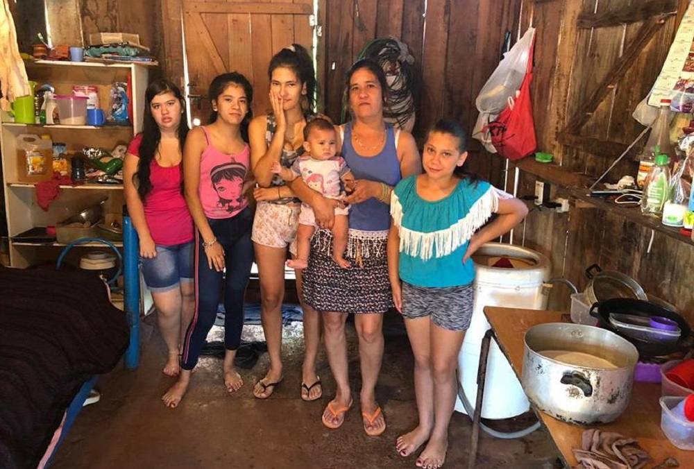 Adolescente con patología celíaca severa sin atención médica o social