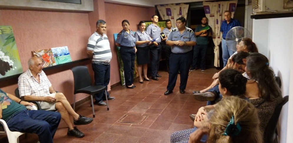 La Policía comunitaria se reunió con los foros de seguridad