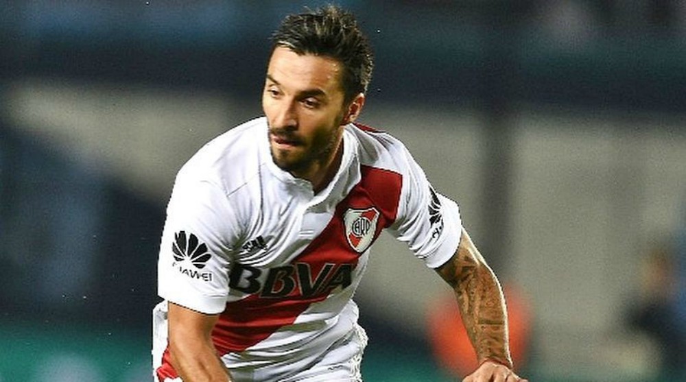 Scocco, descartado para el partido ante Boca en la Bombonera